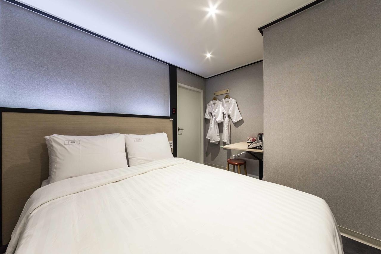 Shire Inn Seoul Bagian luar foto