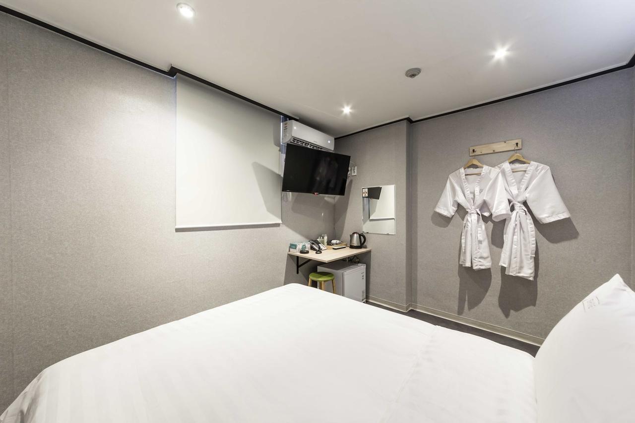 Shire Inn Seoul Bagian luar foto